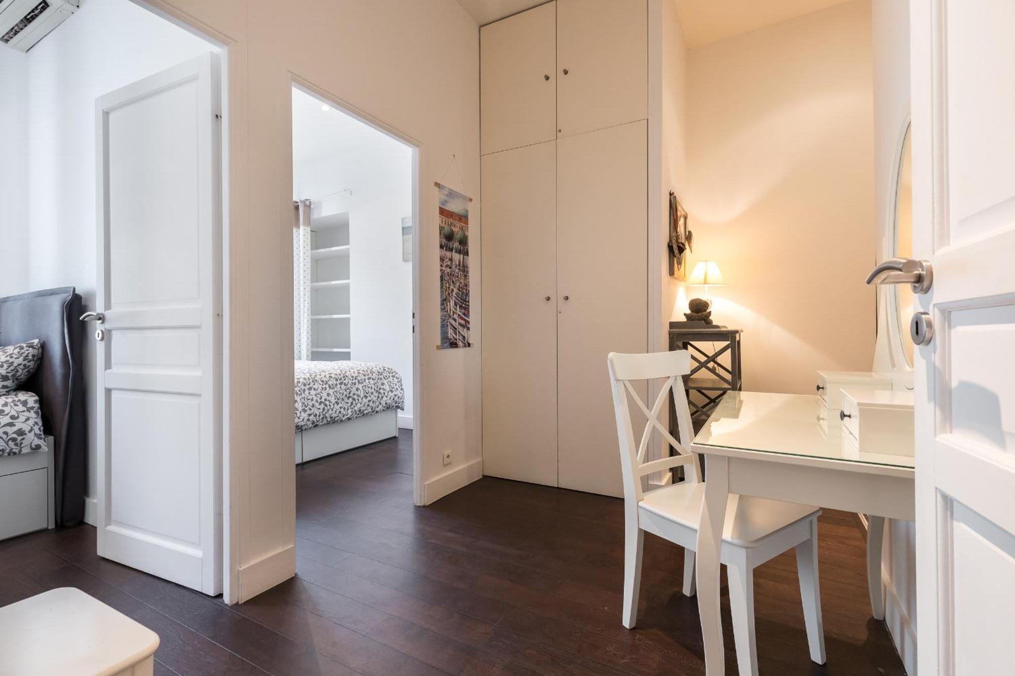 Leilighet Prestige Apartment, Near The Beaches